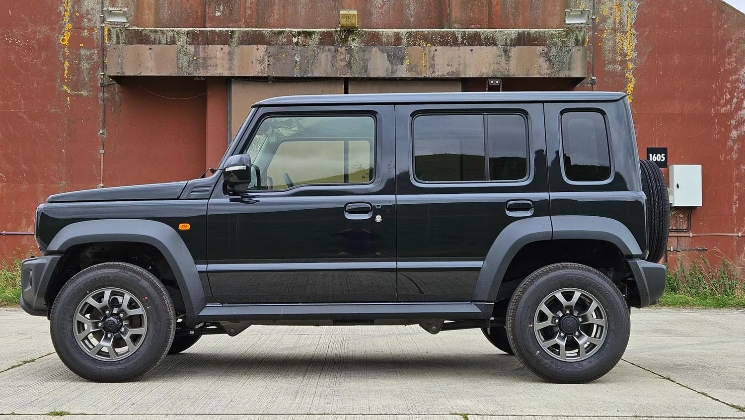 [ berth ]Suzuki Jimny
