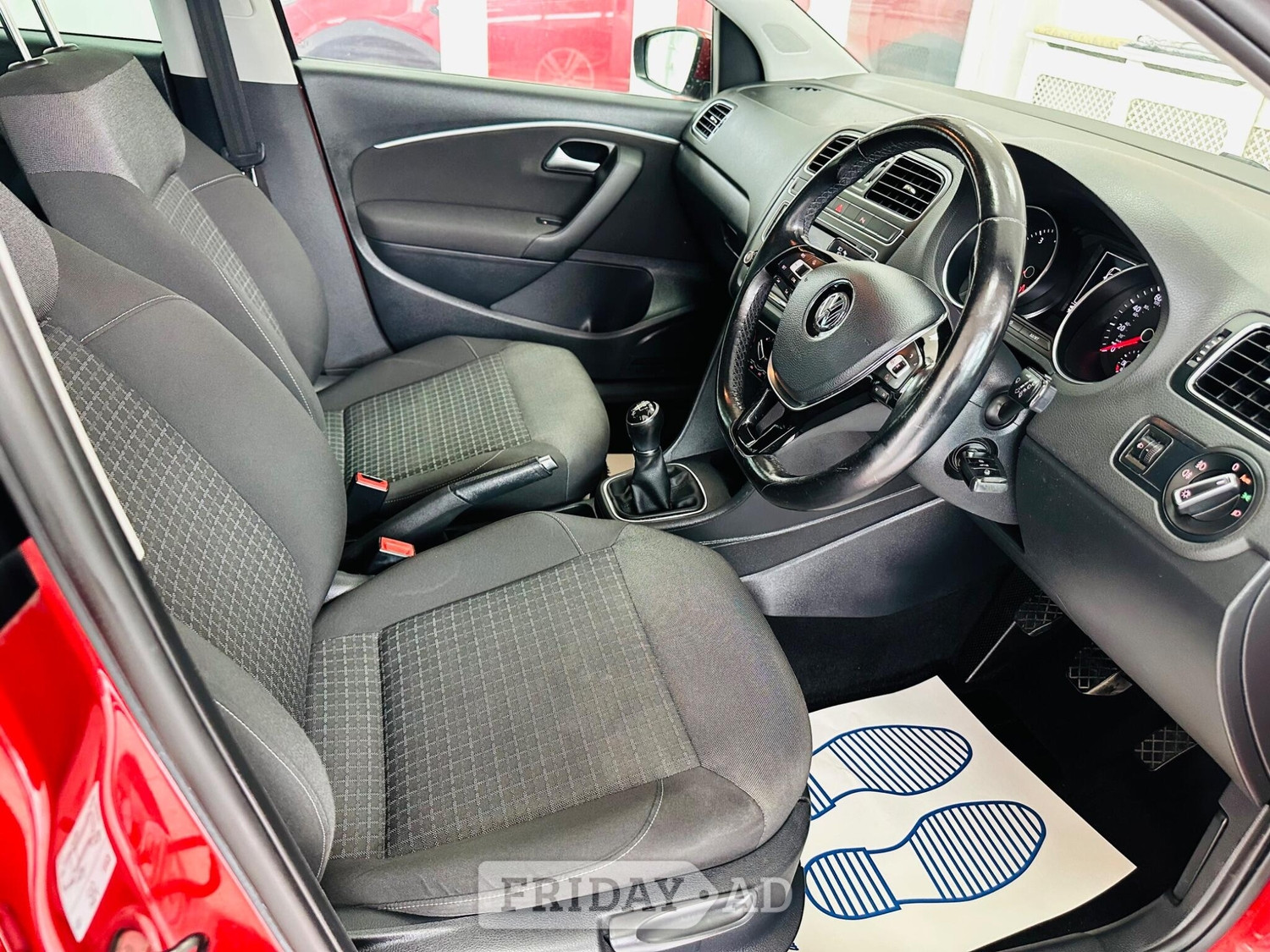 [ berth ]Volkswagen Polo