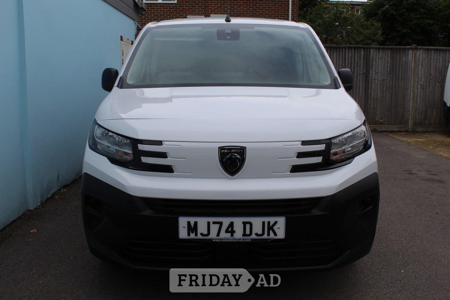Peugeot Partner 2024 - Vans & Commercial Vehicles in Southampton