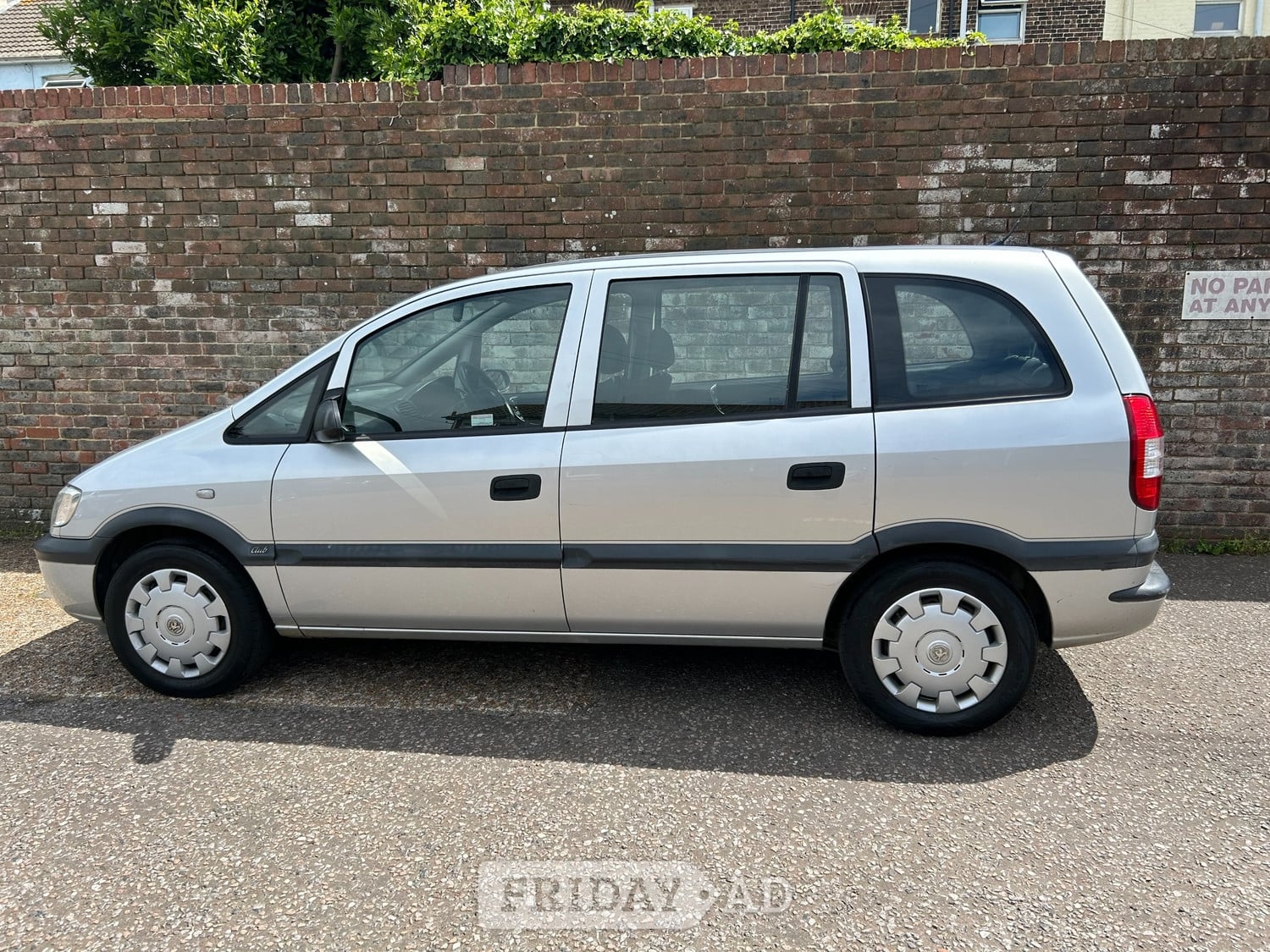 [ berth ]Vauxhall Zafira