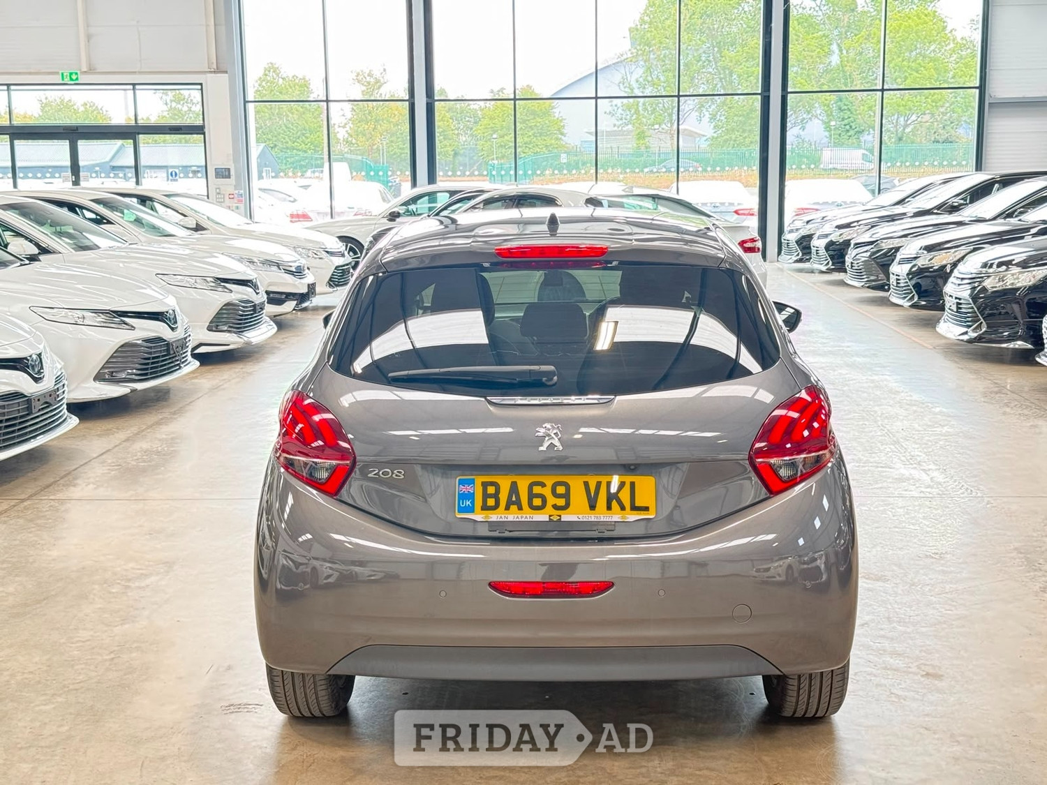 Peugeot 208 2020 - Cars in Reading