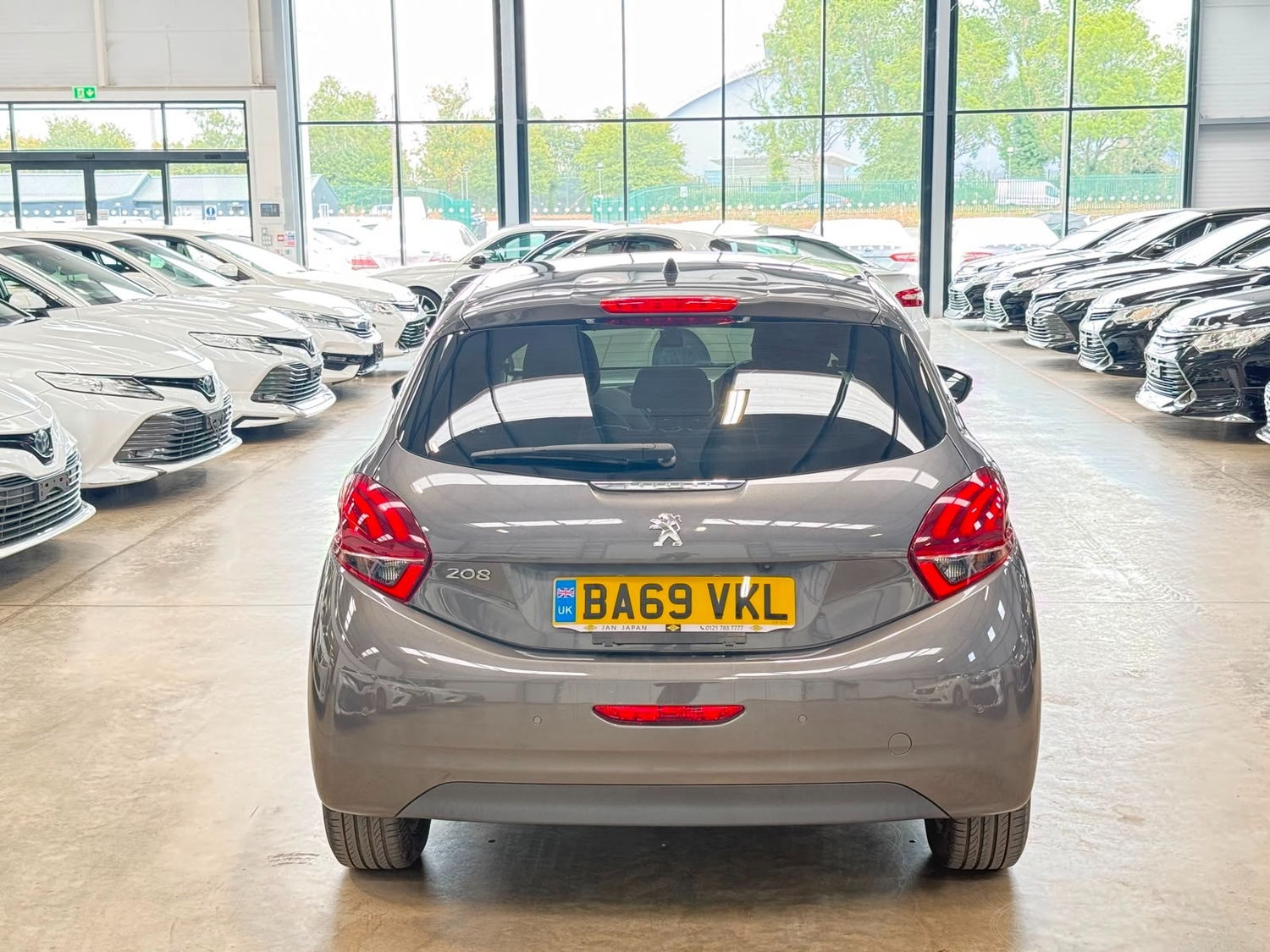 Peugeot 208 2020 - Cars in Reading