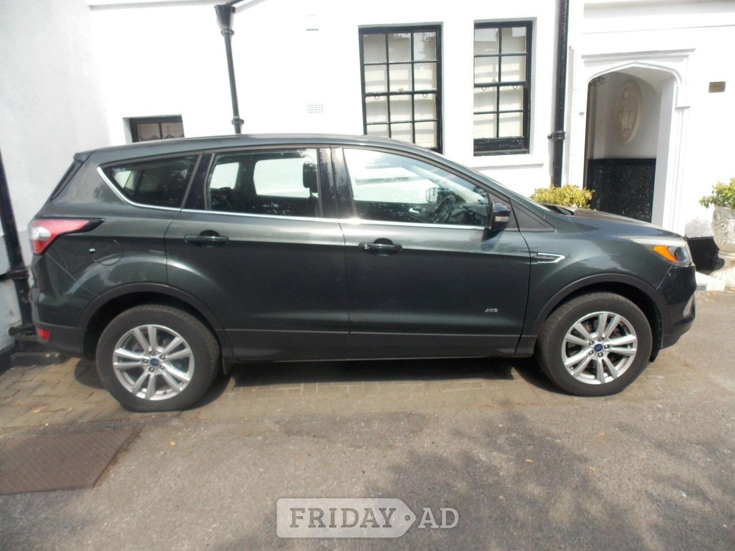 Ford Kuga 2017 - Cars in Enfield