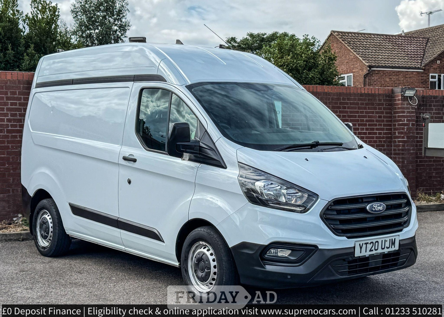 [ berth ]Ford Transit Custom