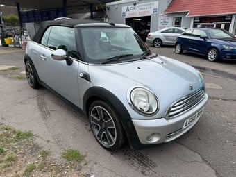 Mini Convertible 2010
