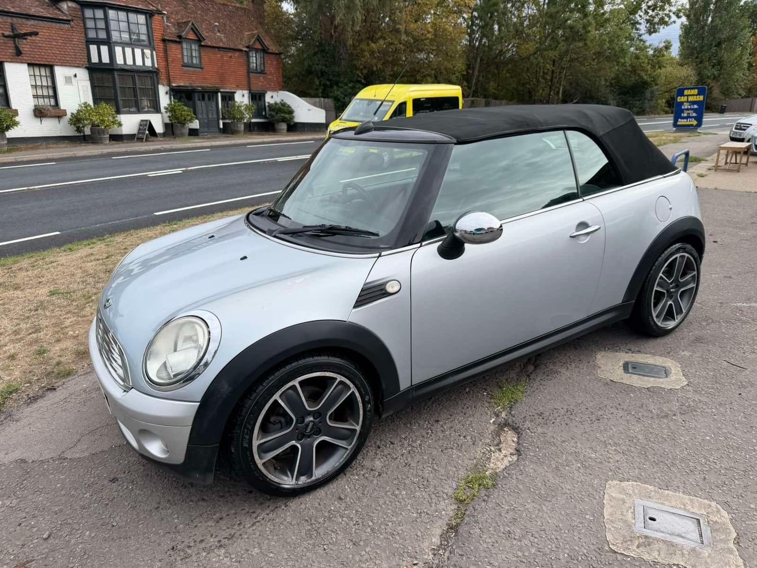 [ berth ]Mini Convertible