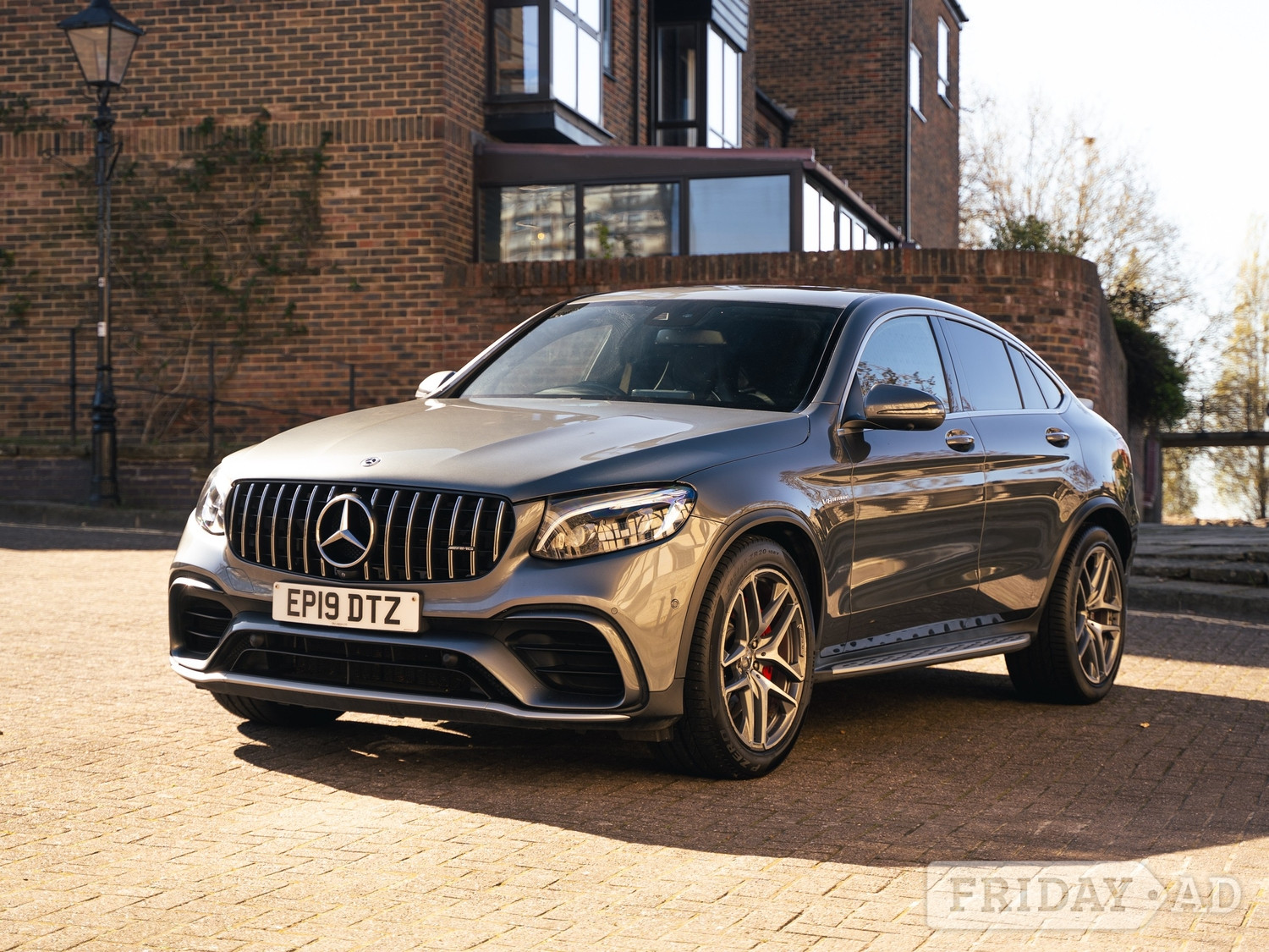 Mercedes-Benz GLC 2019 - Cars in Southampton