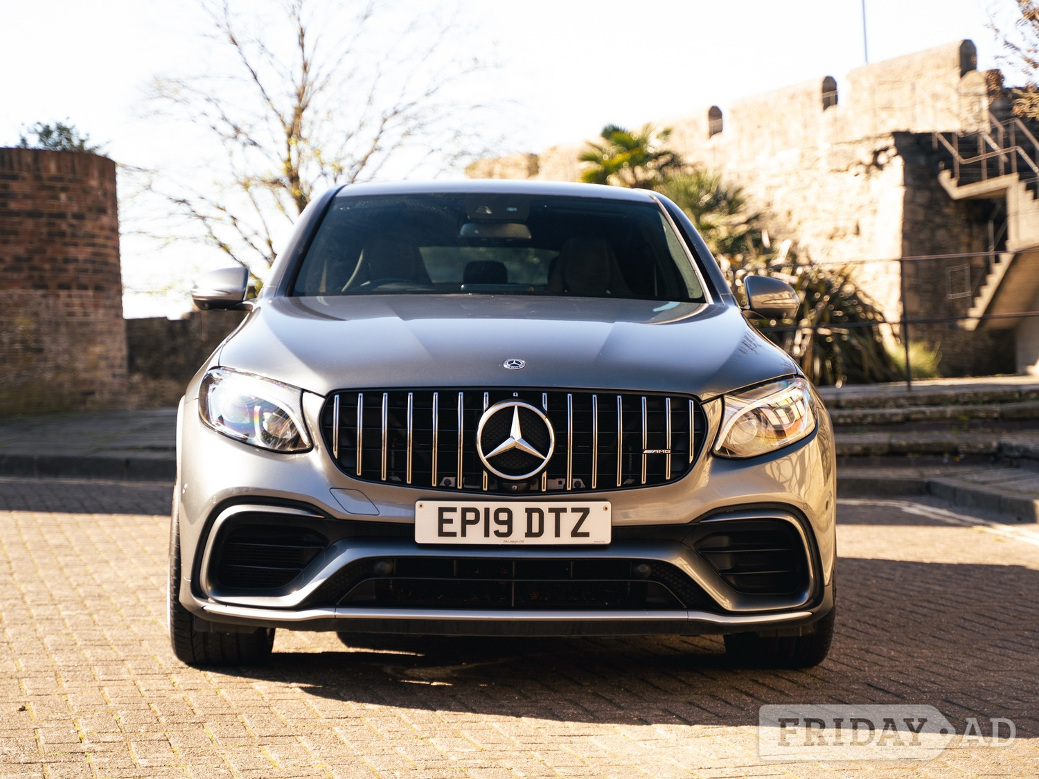 [ berth ]Mercedes-Benz GLC