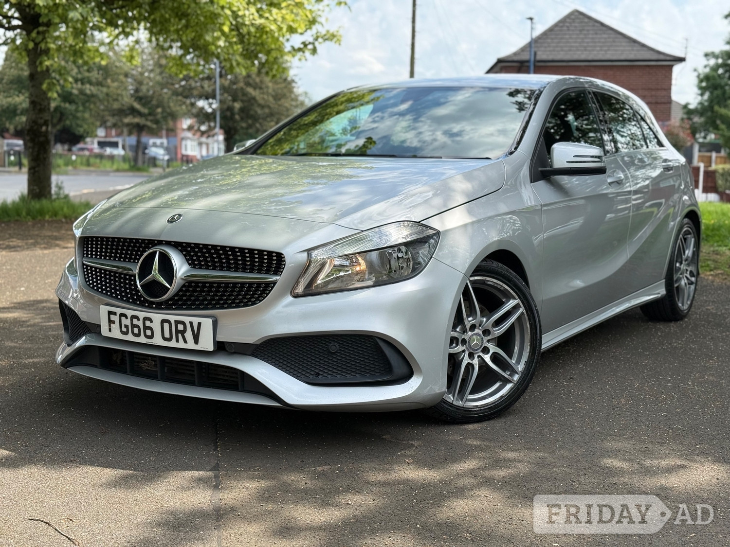 [ berth ]Mercedes-Benz A Class