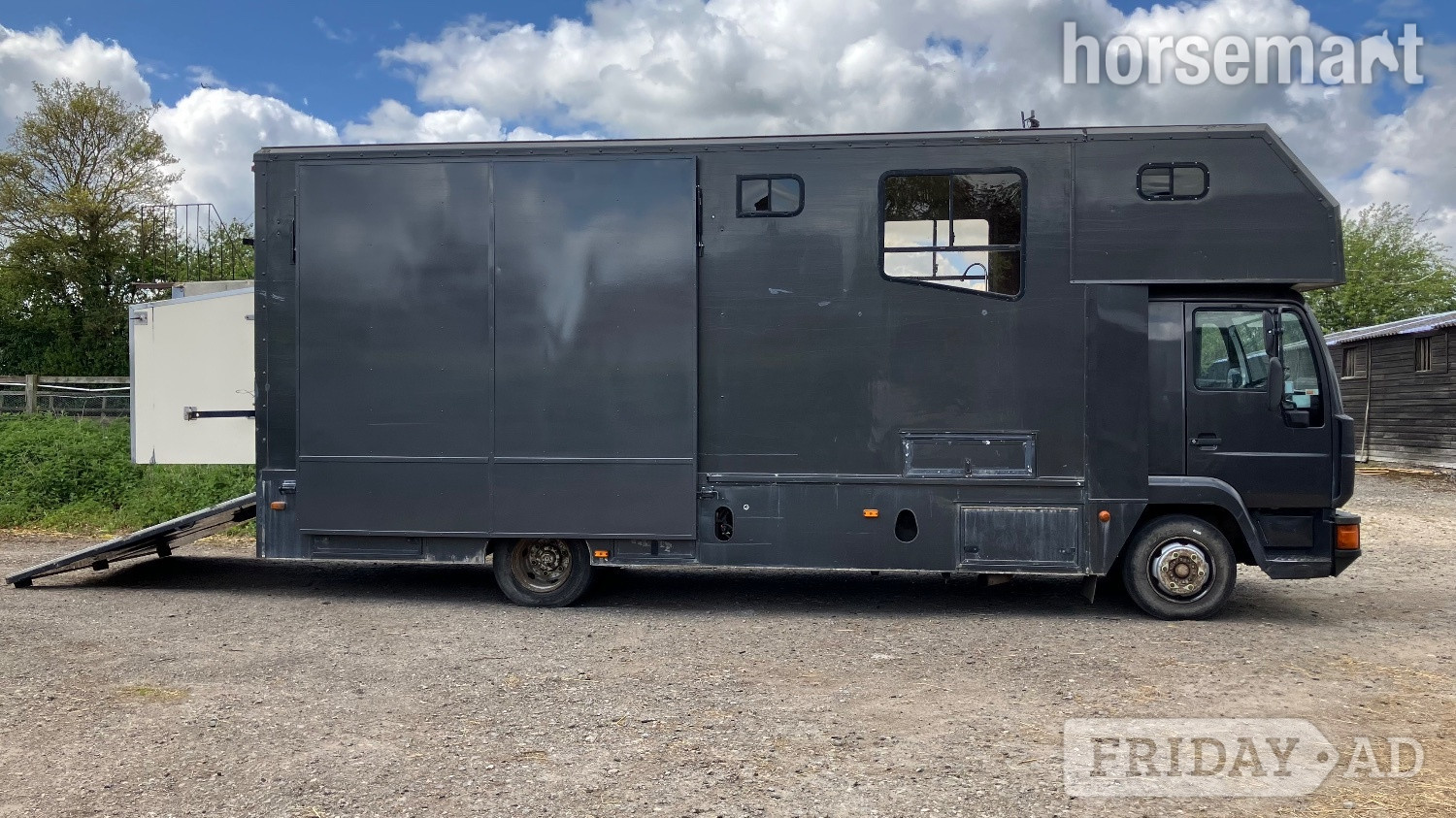 Custom  Stratfield Saye