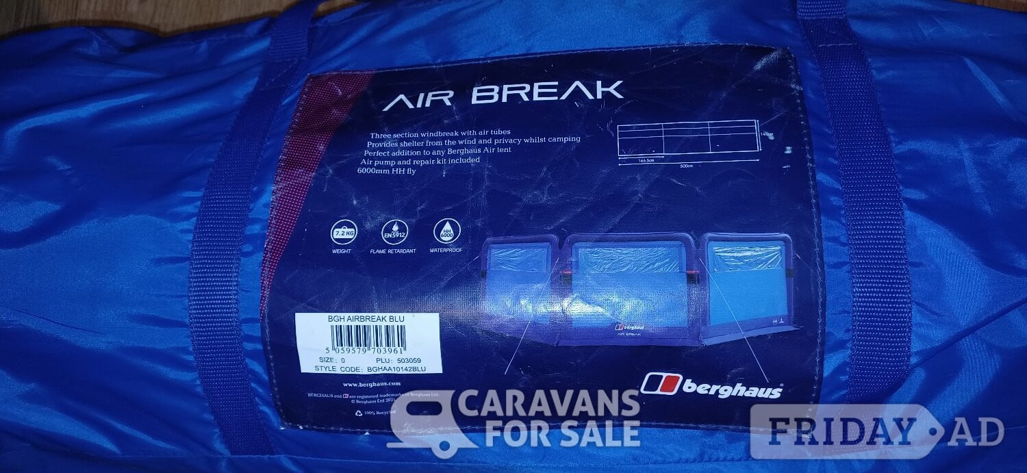 Poole Windbreak Inflatable Berghaus 3 section 