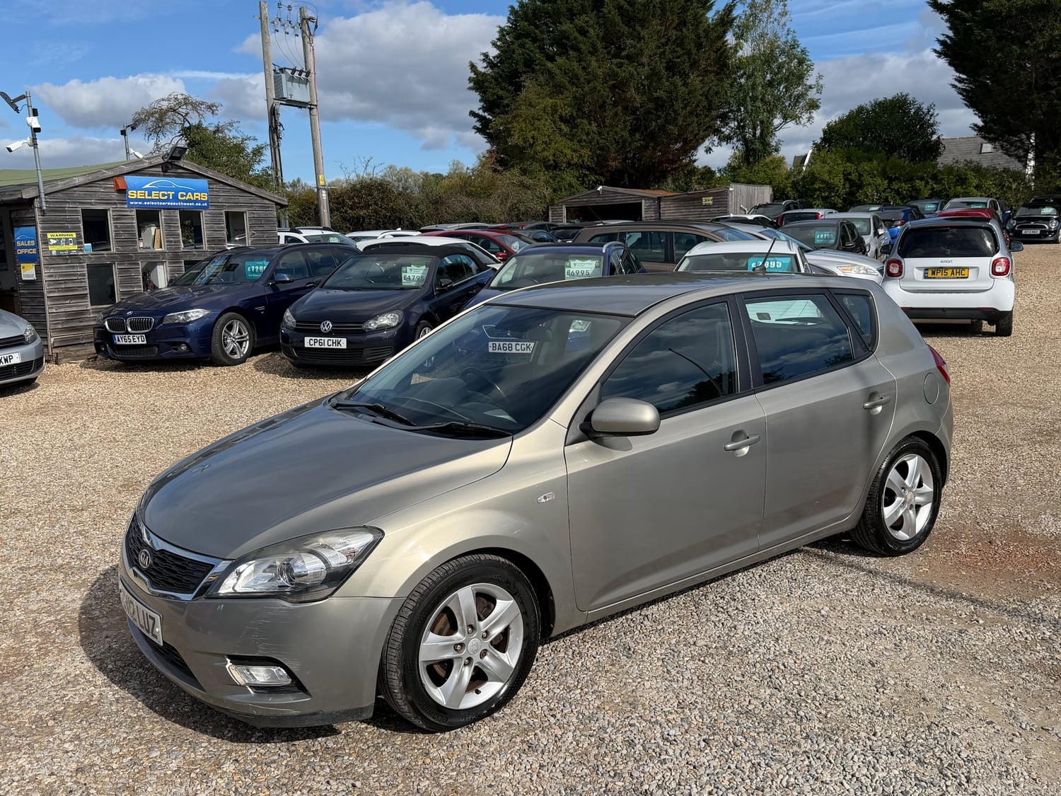Kia Ceed 2012 - Cars in Exeter