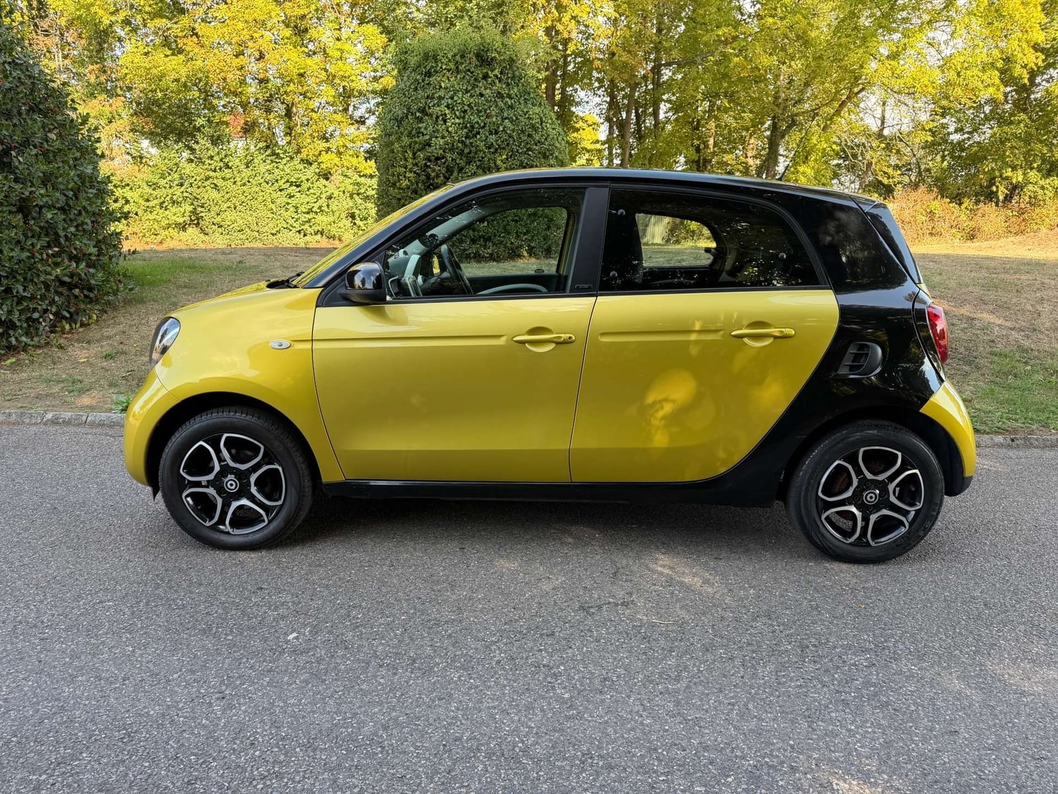 Smart ForFour 2015 - Cars