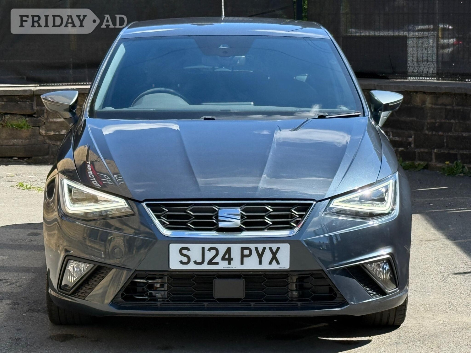 [ berth ]SEAT Ibiza