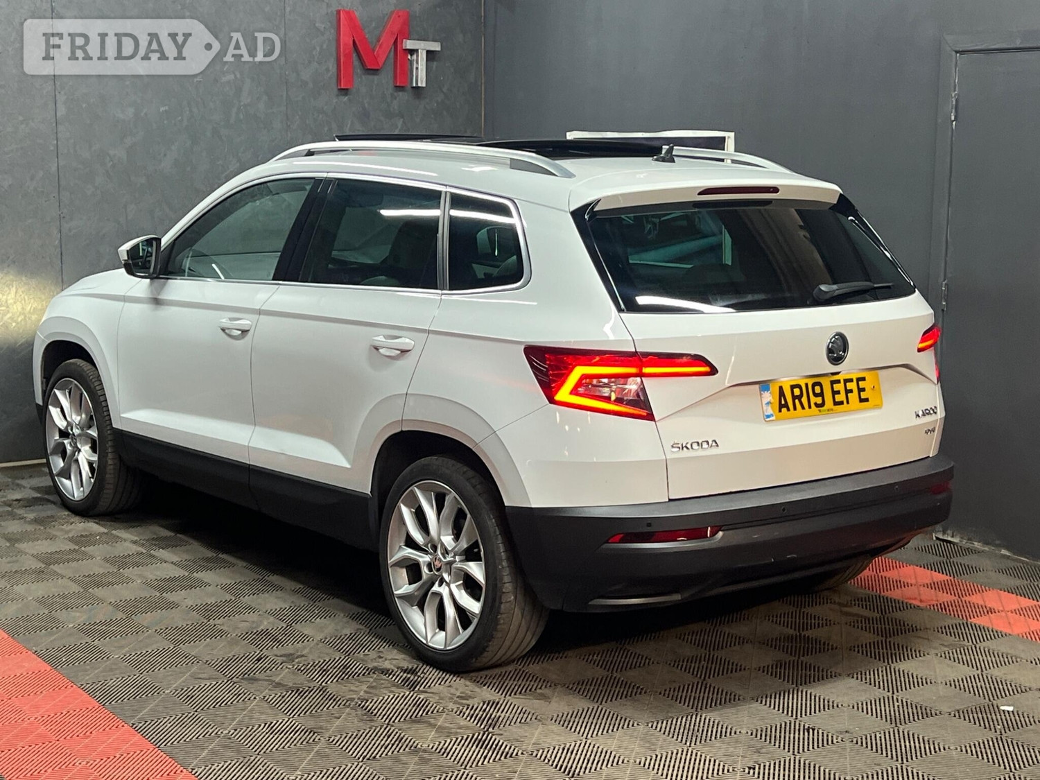 Skoda Karoq 2019 - Cars in Halifax