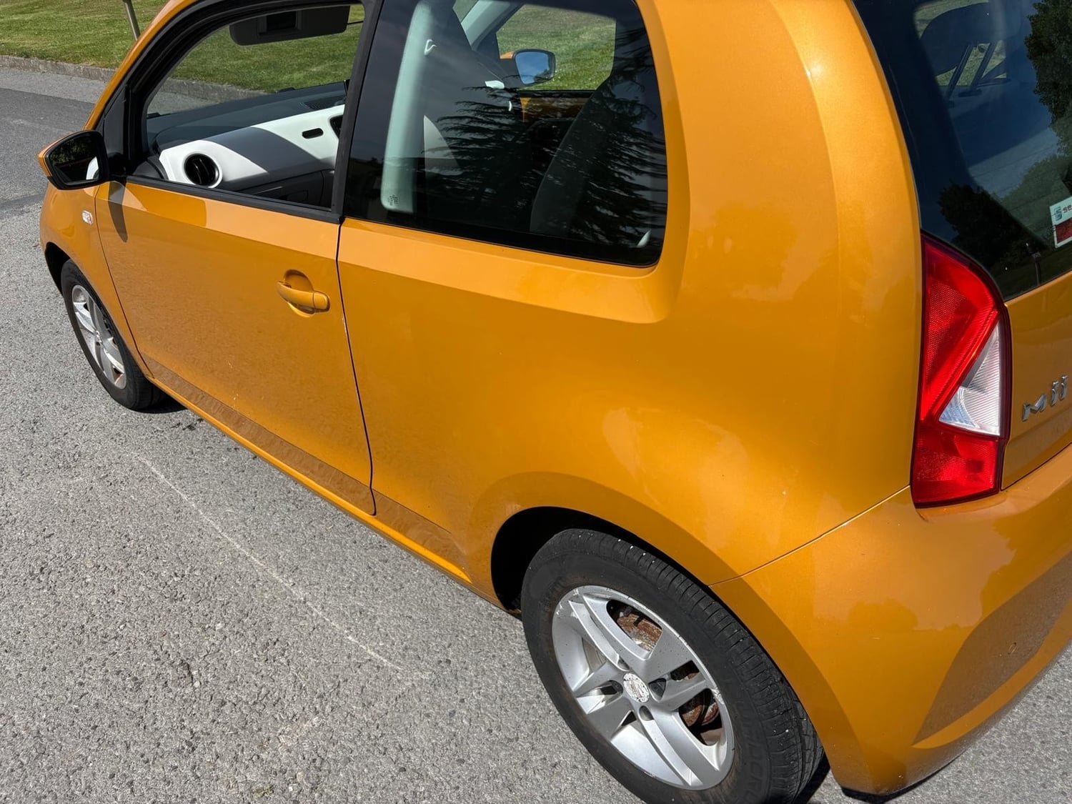 [ berth ]SEAT Mii