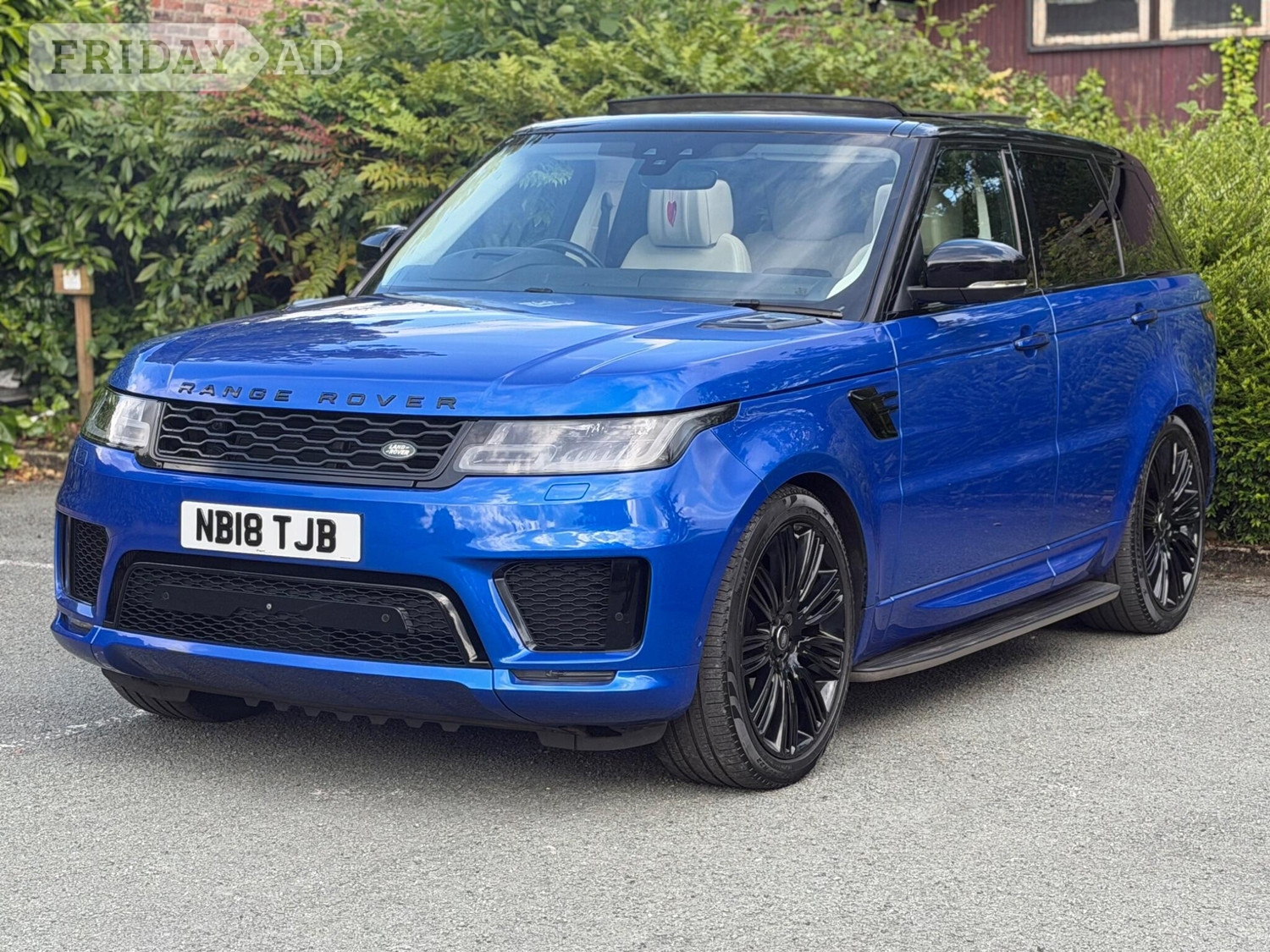 Land Rover Range Rover Sport 2018 - Cars in Manchester