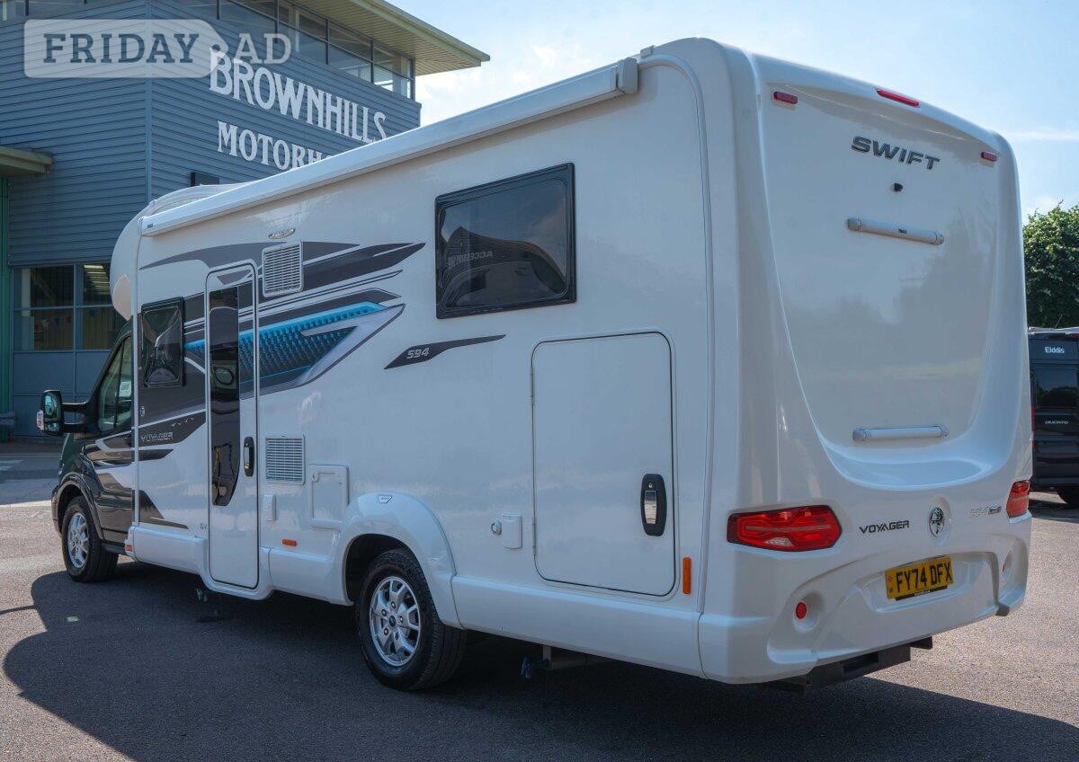 [4 berth ]Swift Voyager 594