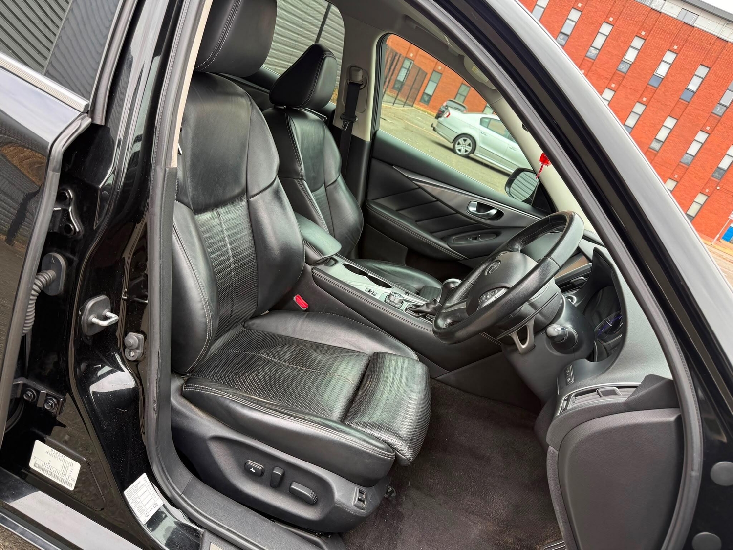 Infiniti Q50 2017 - Cars in Peterborough
