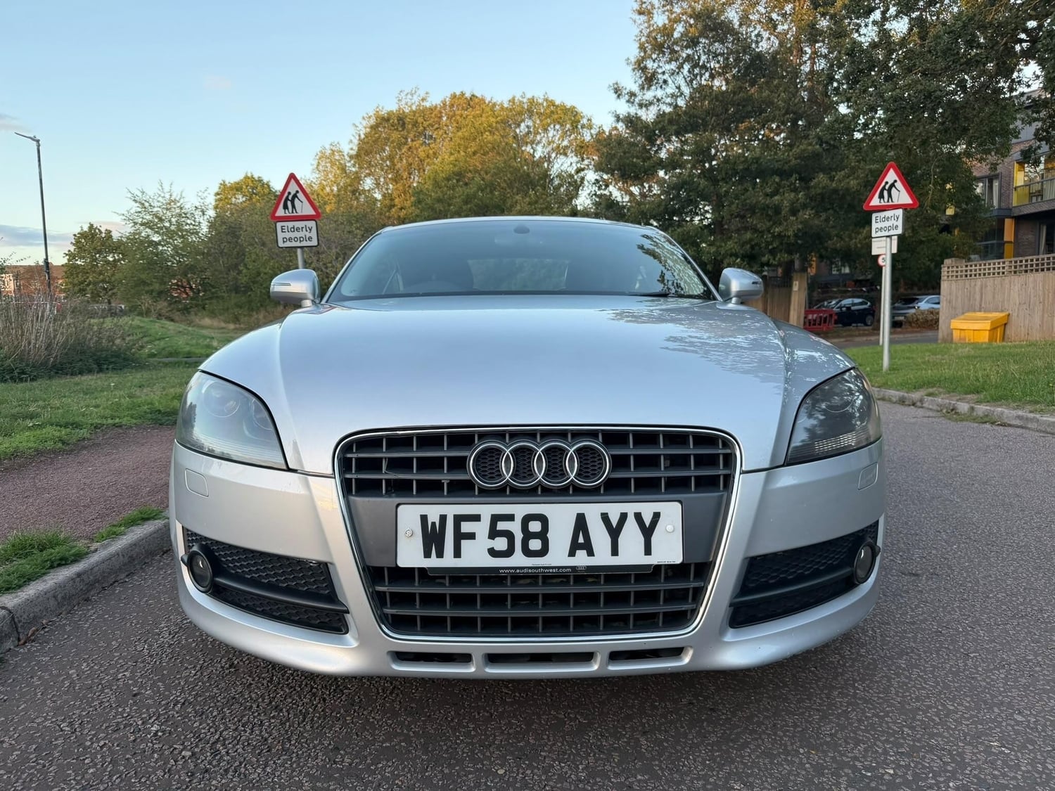 Audi TT 2008 - Cars