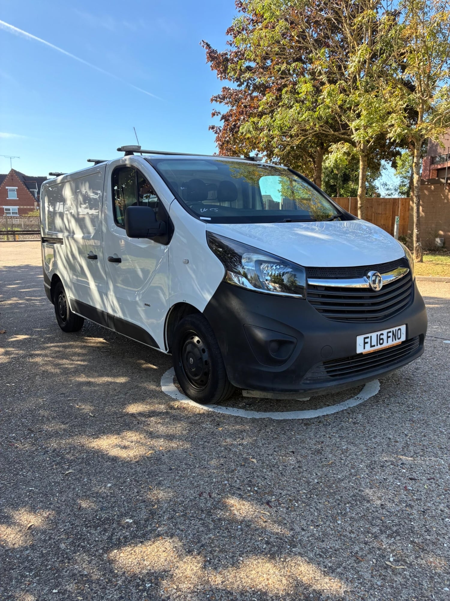 Vauxhall Vivaro 2016 - Vans & Commercial Vehicles