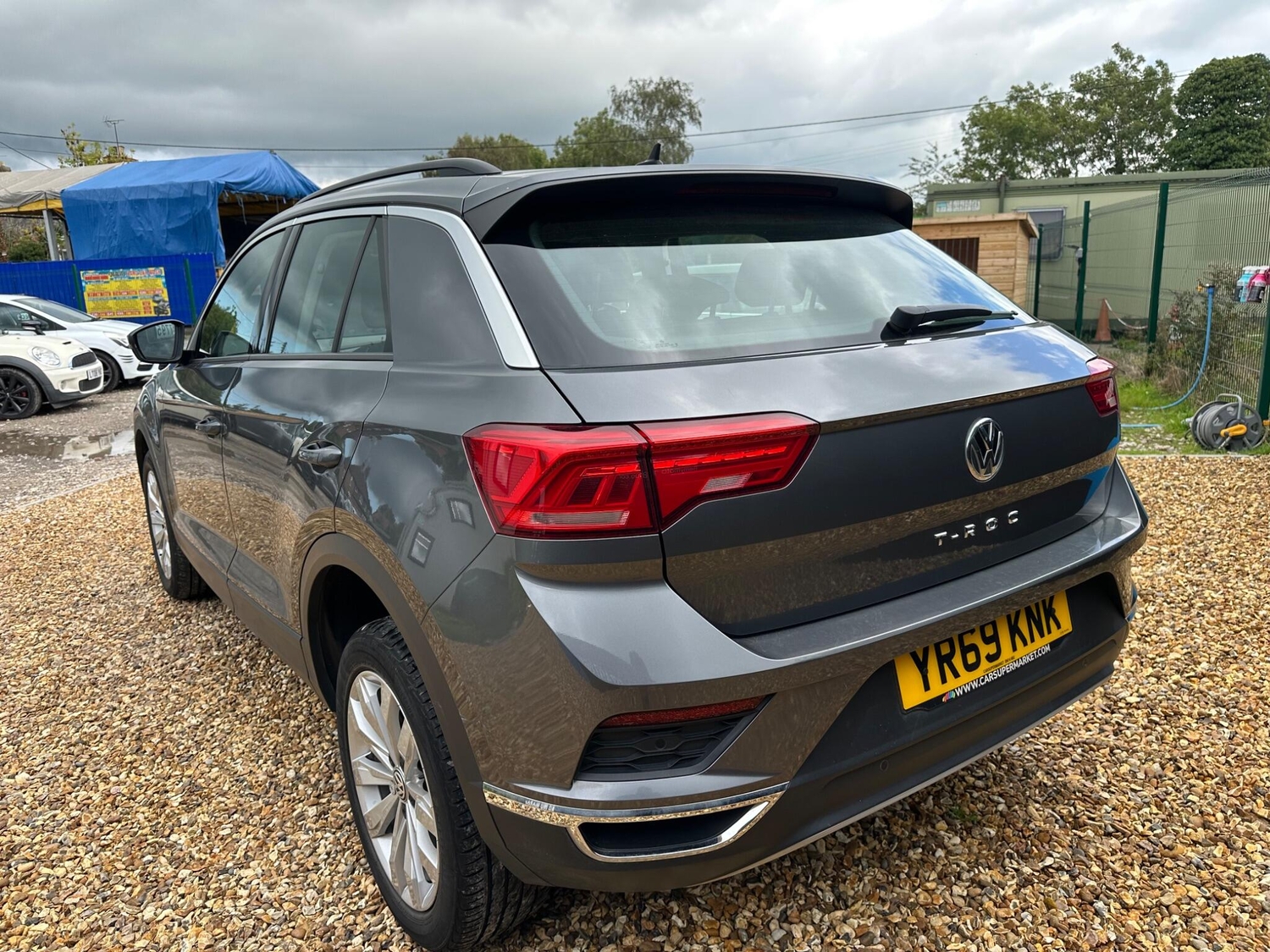 Volkswagen T-Roc 2019 - Cars in Uttoxeter