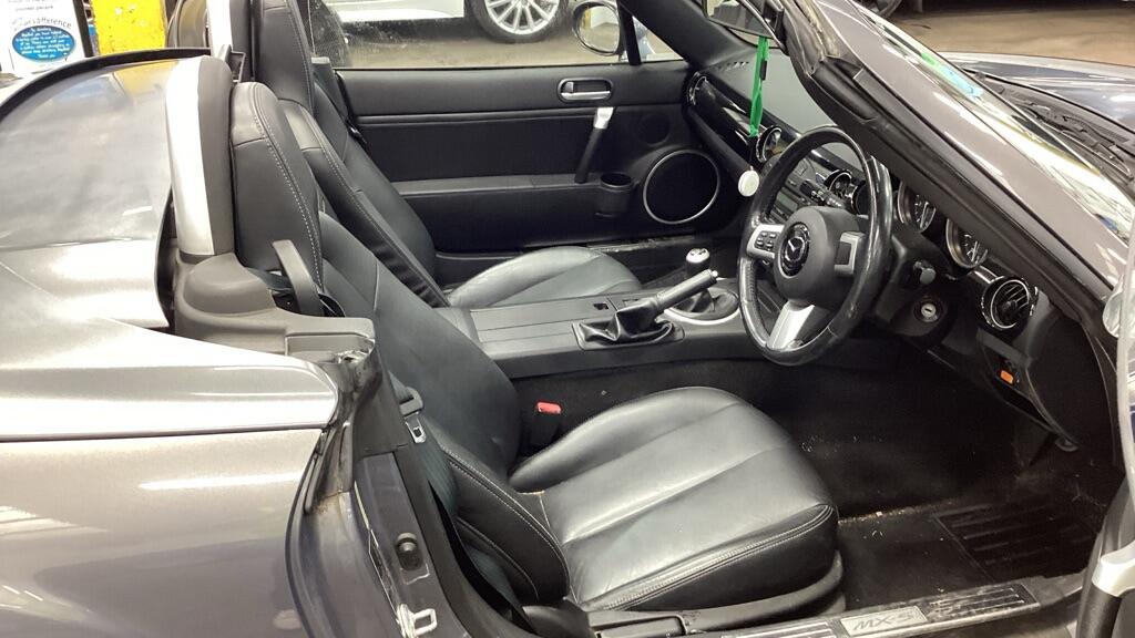 Mazda MX-5 2006 - Cars