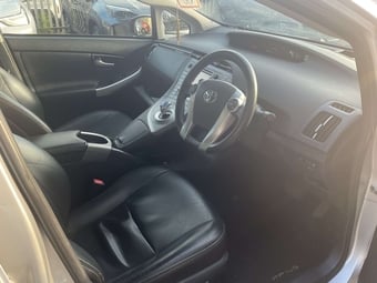 Toyota Prius 2015