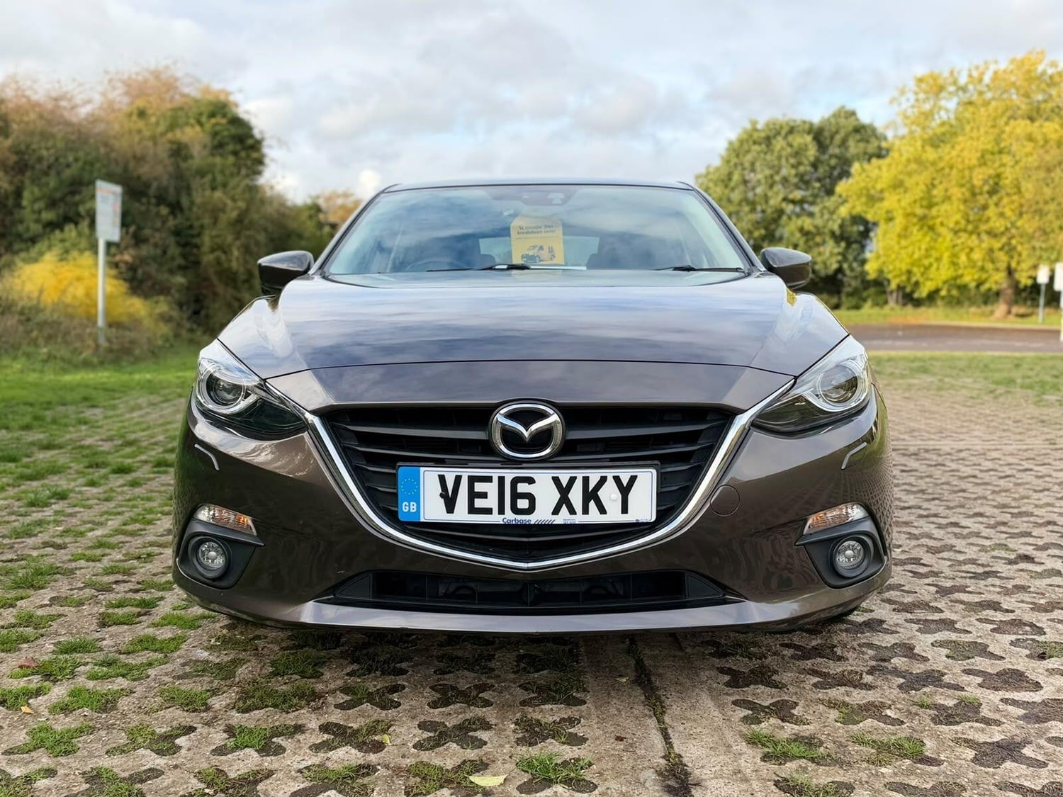 Mazda 3 2016 - Cars in Swanley