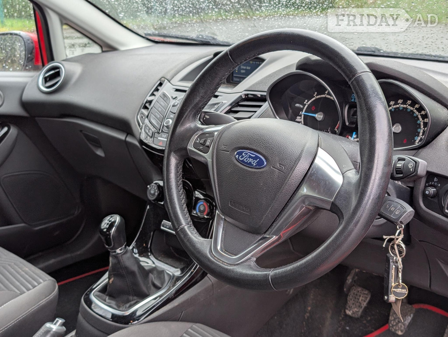 [ berth ]Ford Fiesta