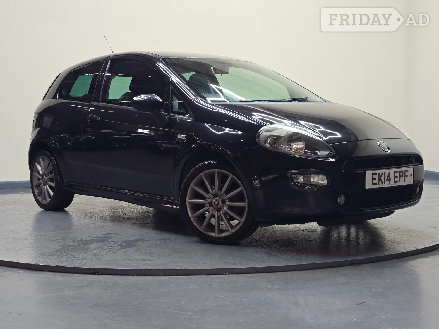 Fiat Punto 2014 in Luton