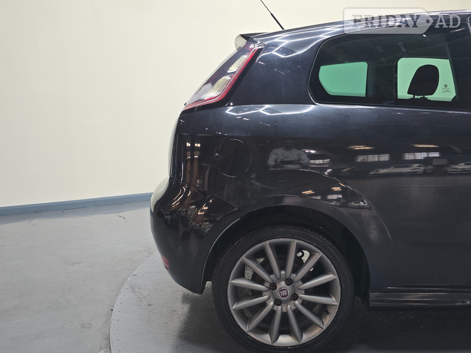 Fiat Punto 2014 - Cars in Luton