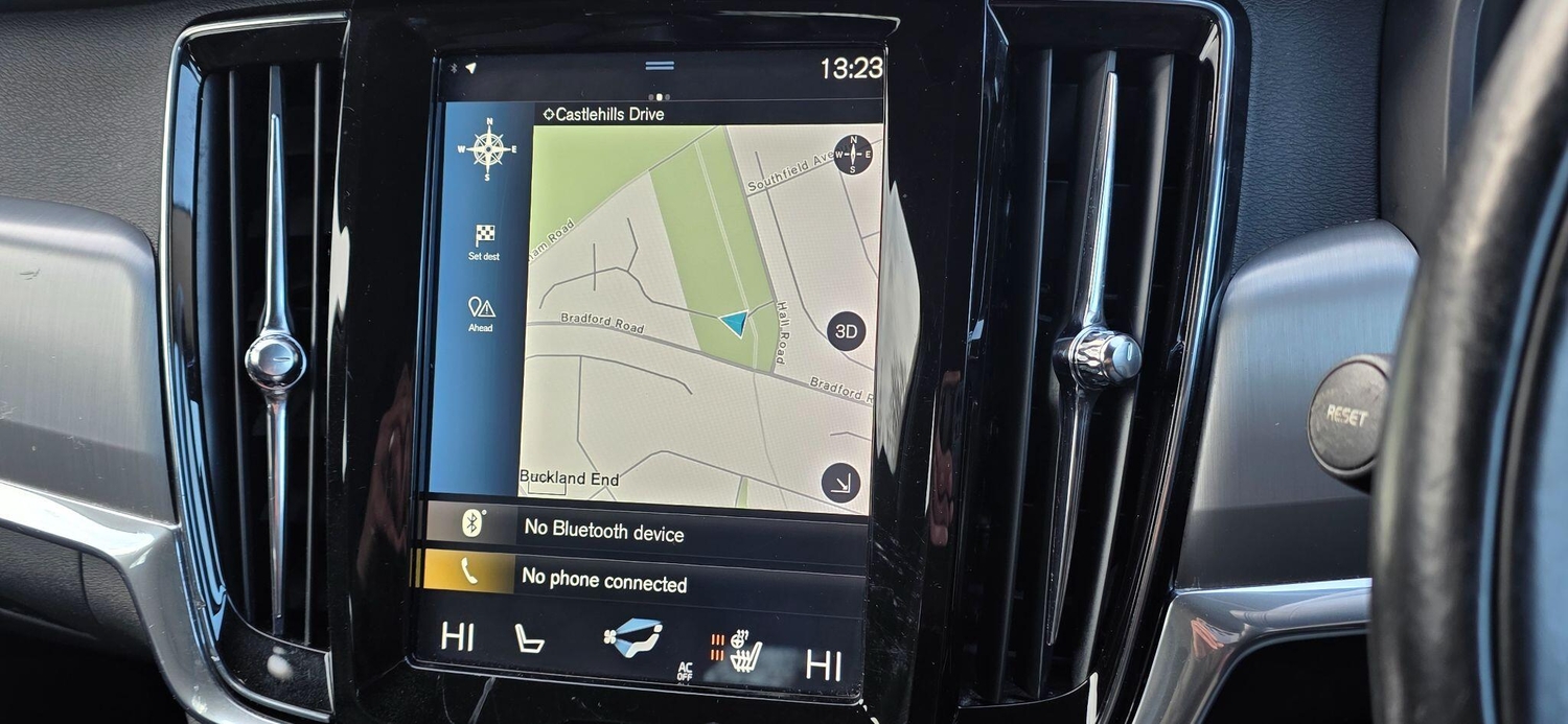 Volvo V90 2019 - Cars in Birmingham