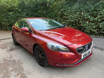 Volvo V40 2015