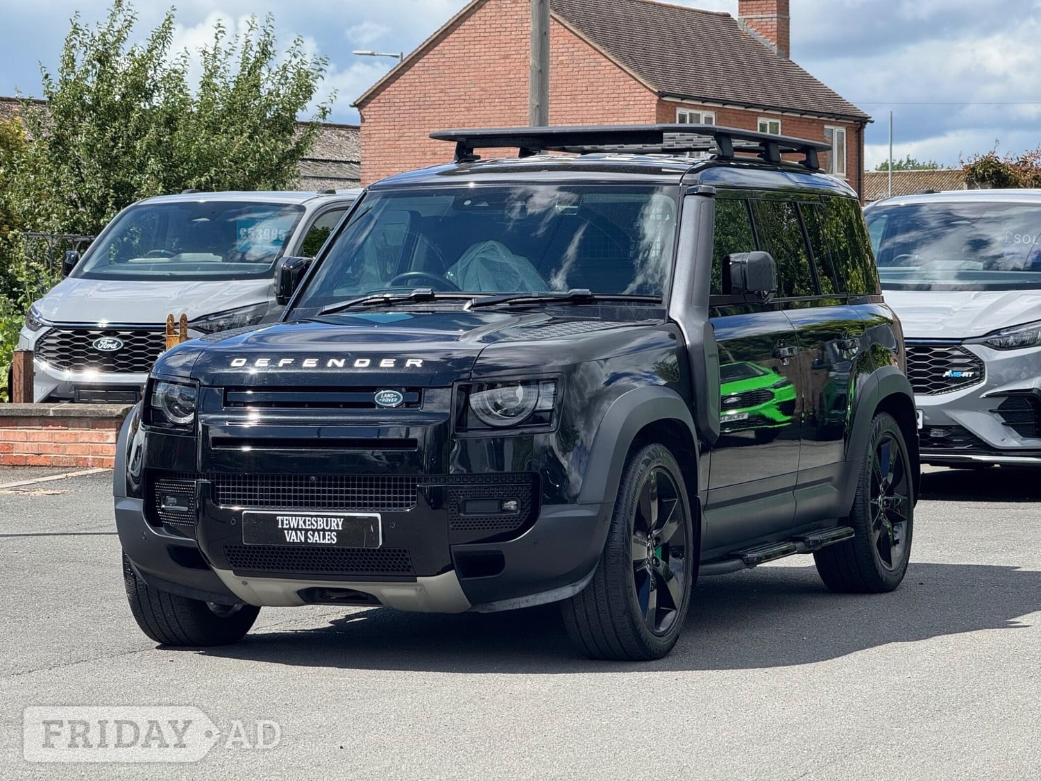 Land Rover Defender 110 2022 - Vans & Commercial Vehicles in Tewkesbury