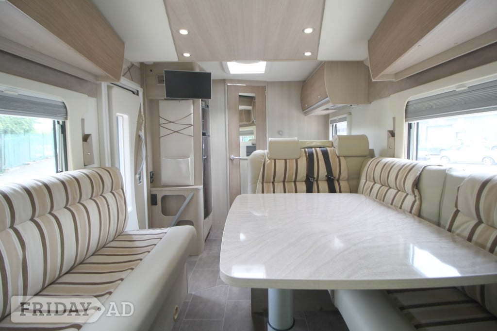 [4 berth ]Burstner IXEO