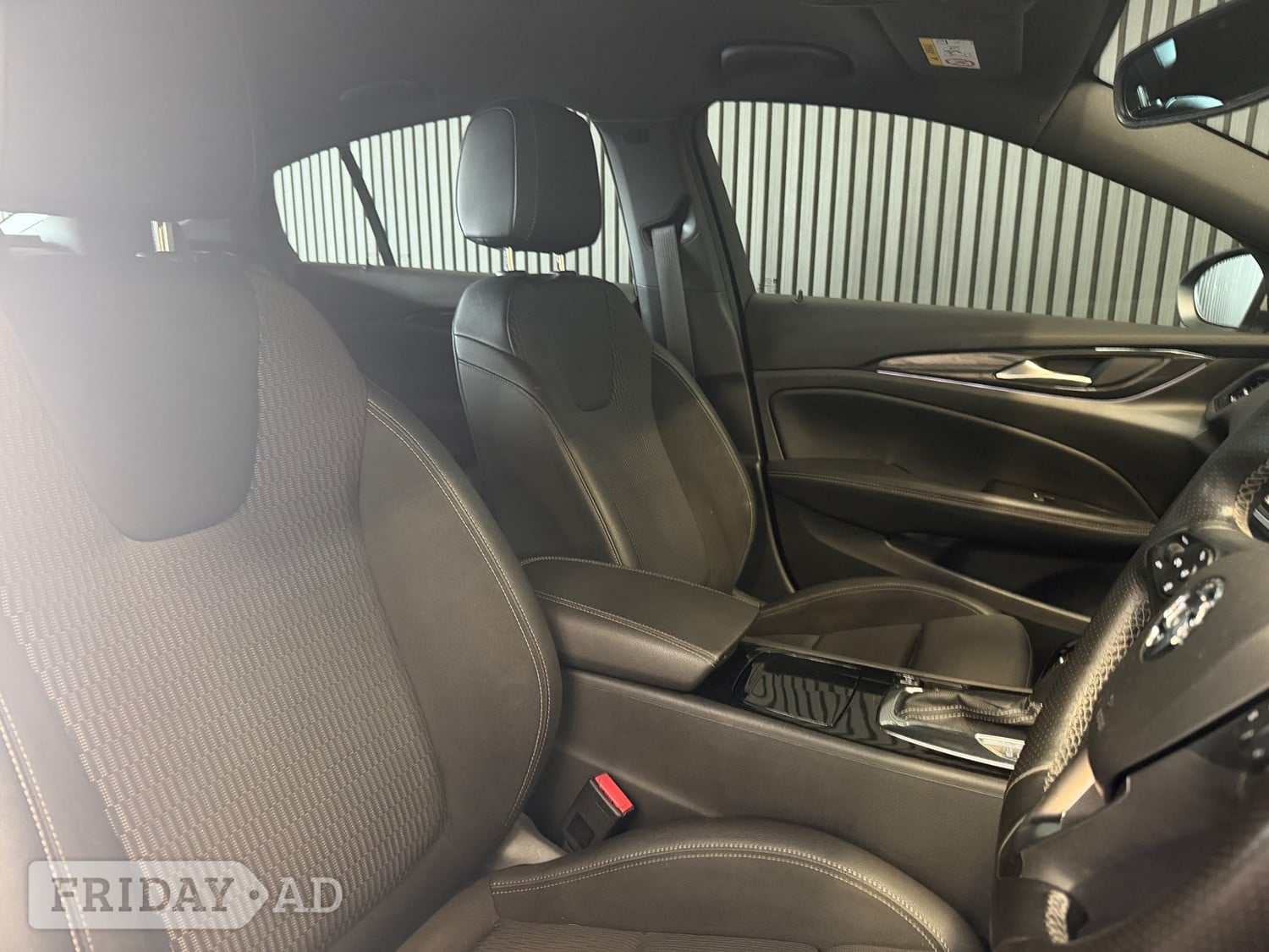 Vauxhall Insignia 2019 - Cars