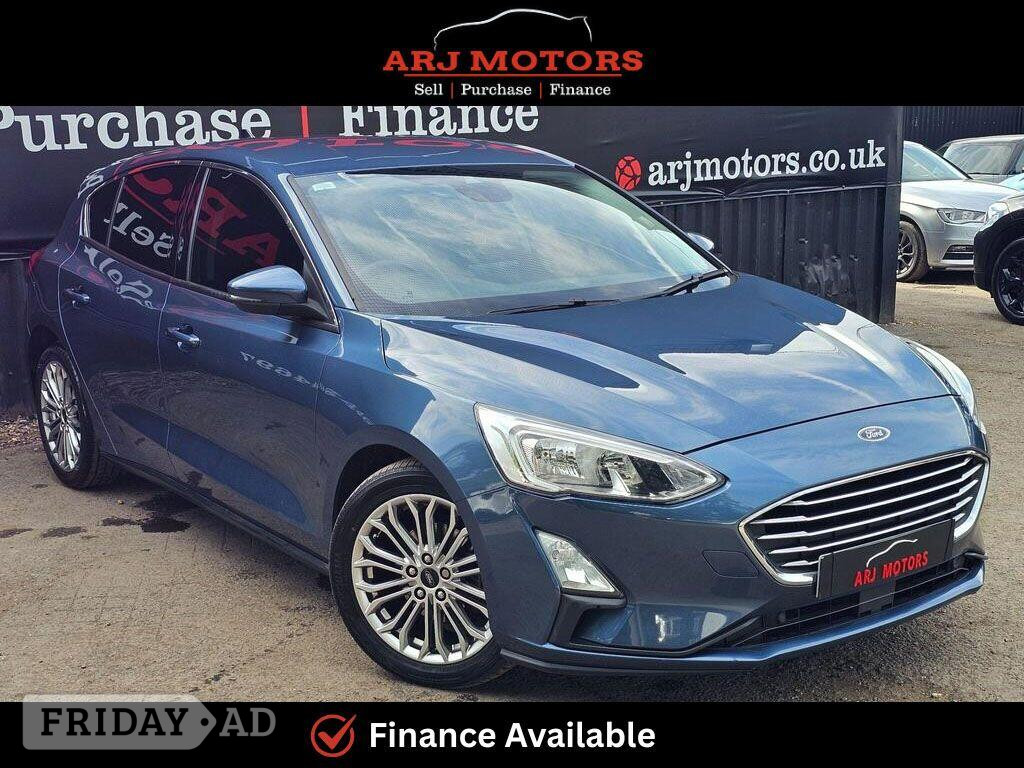 Ford Focus 2018 in Addlestone