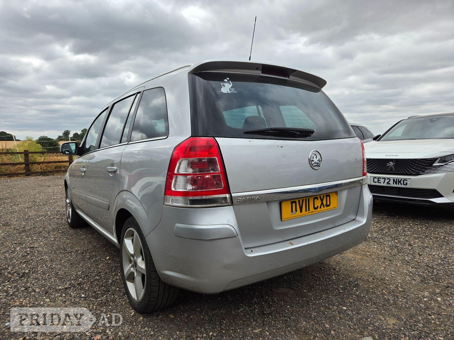 Vauxhall Zafira 2011 - Cars in Knebworth