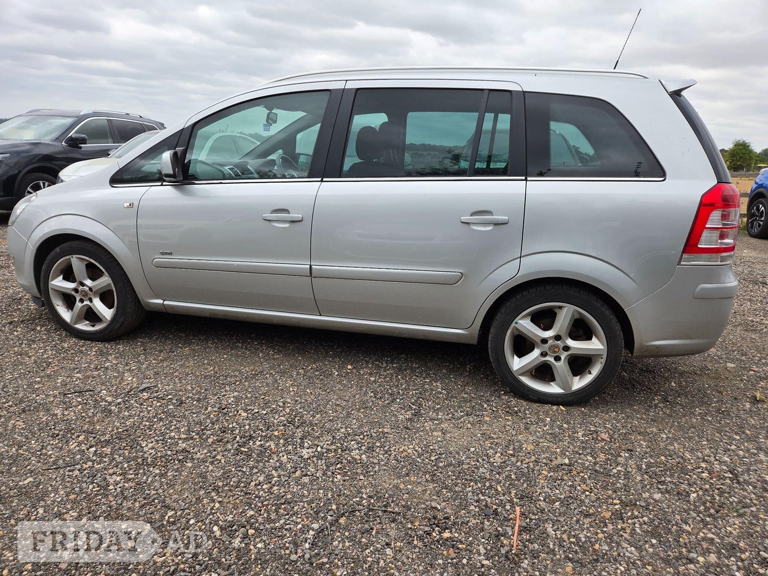 Vauxhall Zafira 2011 - Cars