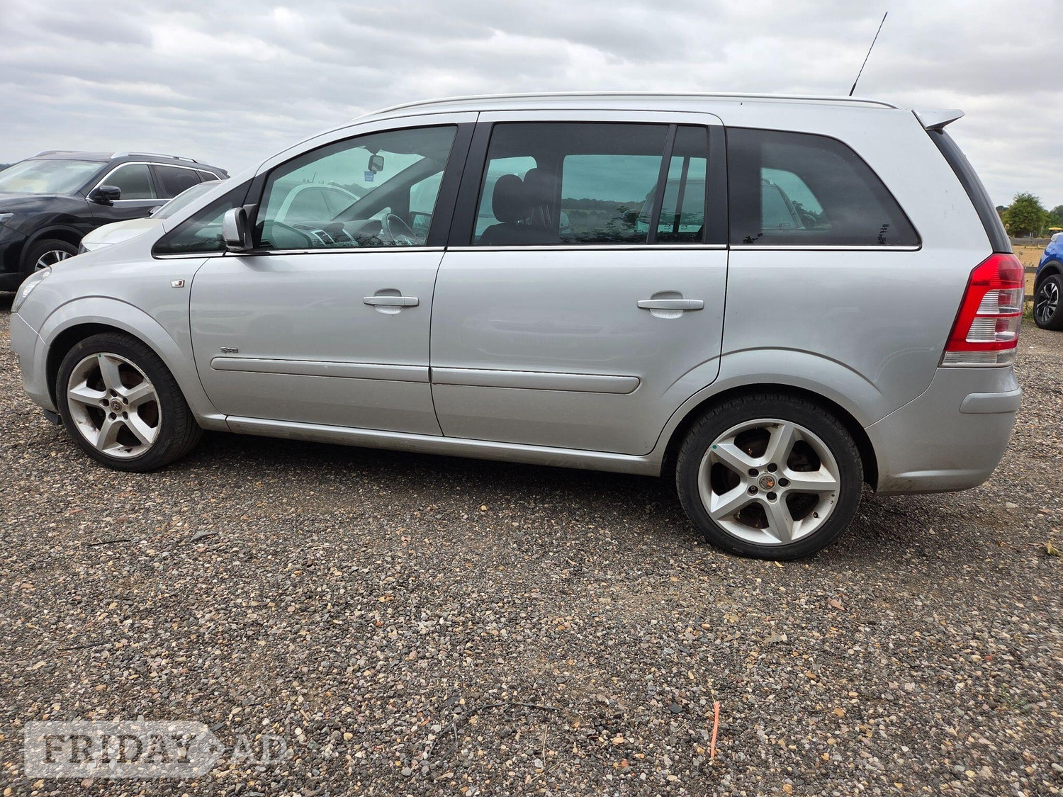 Vauxhall Zafira 2011 - Cars