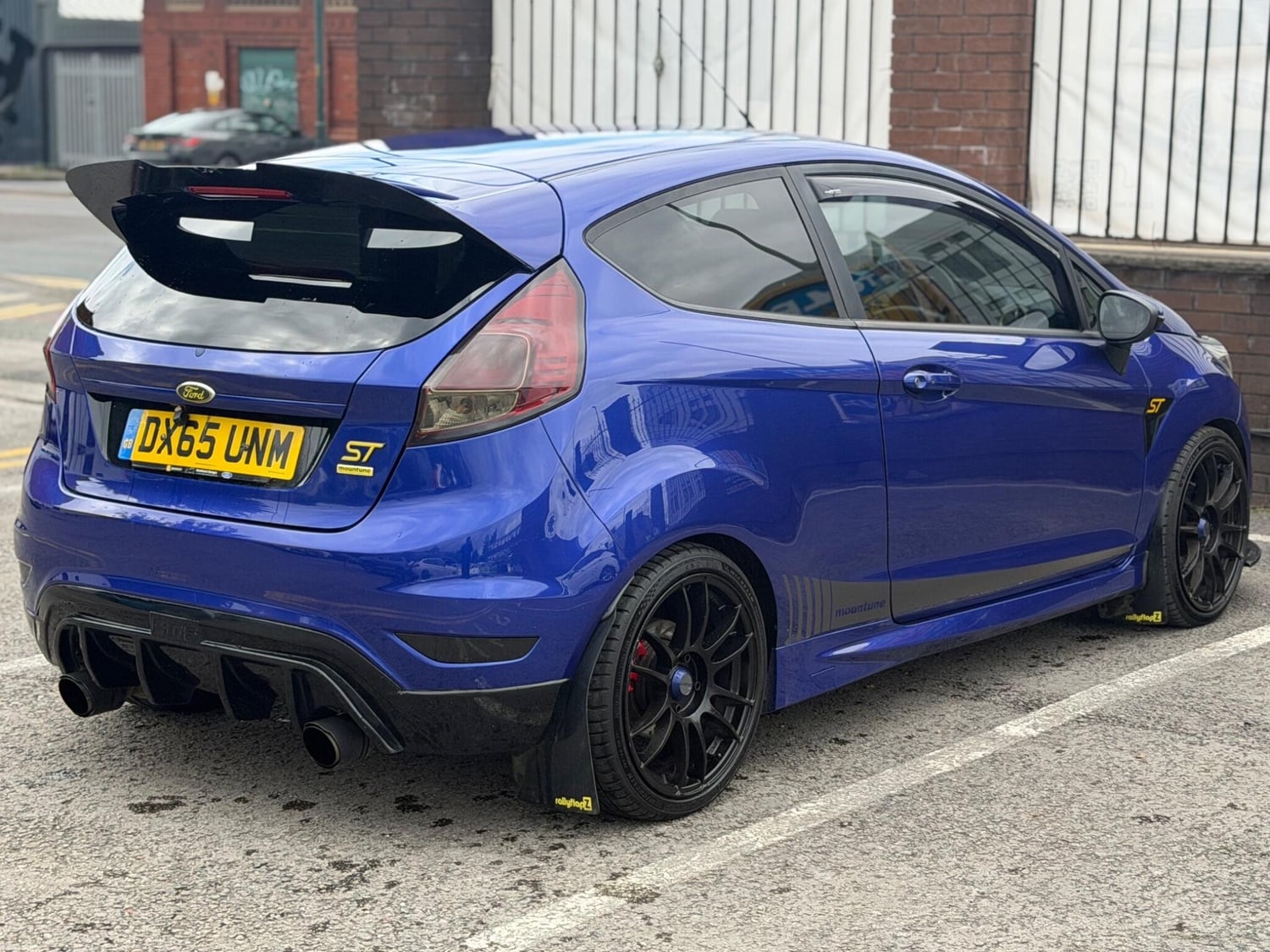 Ford Fiesta 2015 - Cars