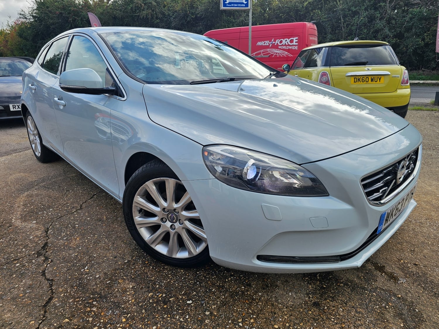 Volvo V40 Andover