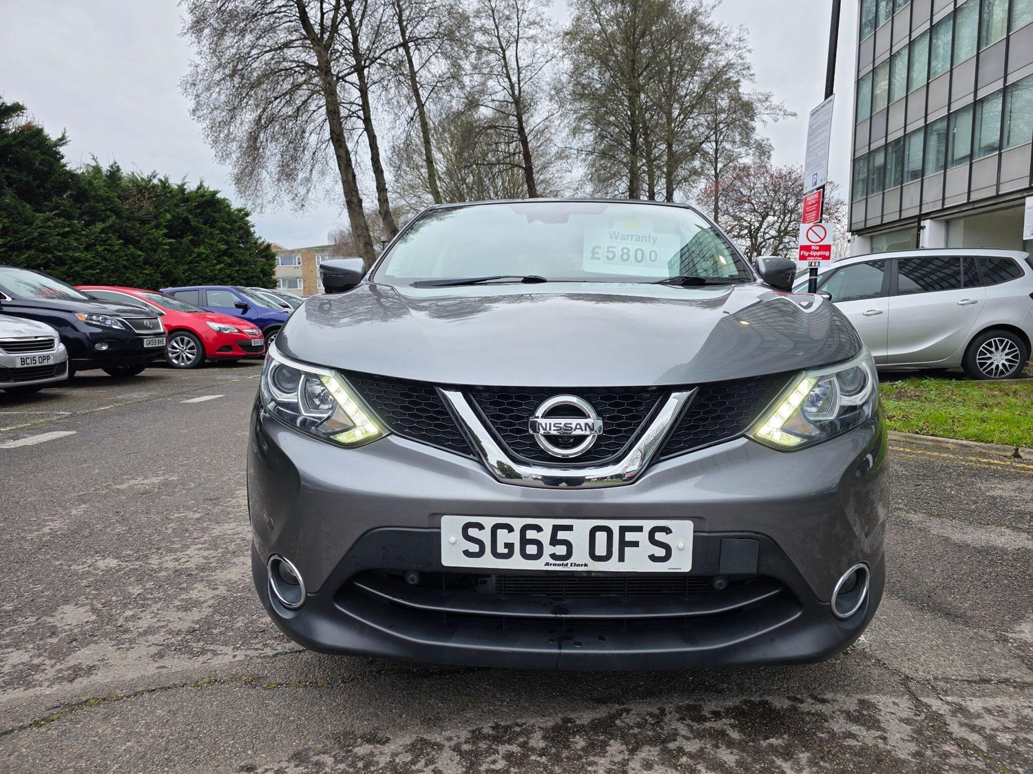 Nissan Qashqai 2015 - Cars