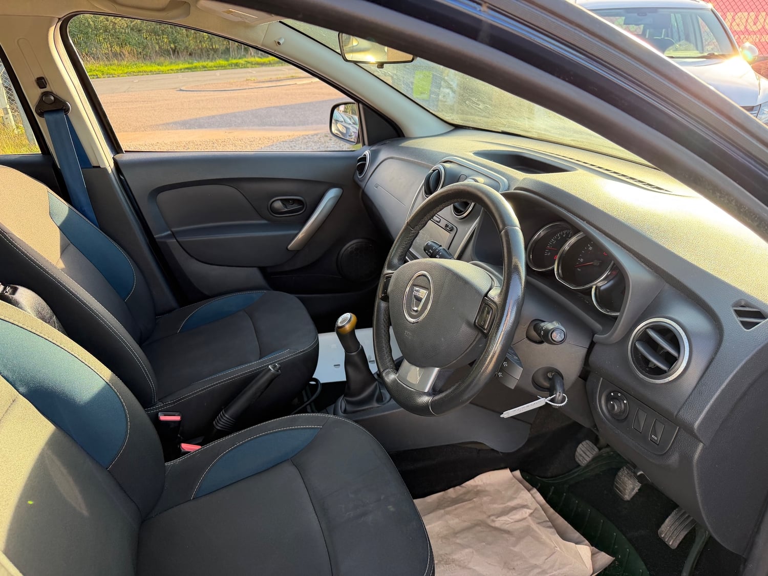 Dacia Sandero Exeter