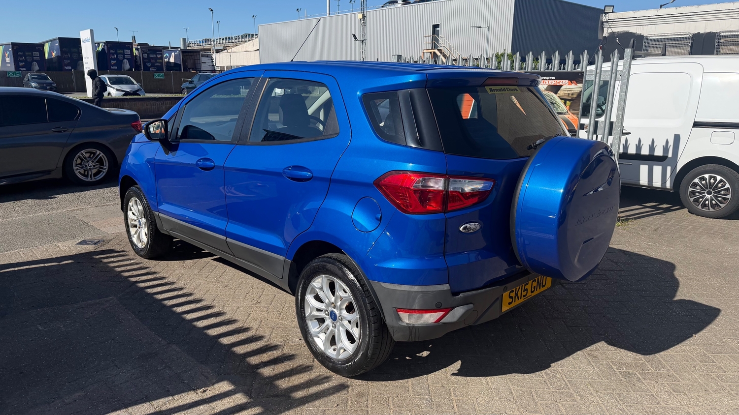 [ berth ]Ford Ecosport