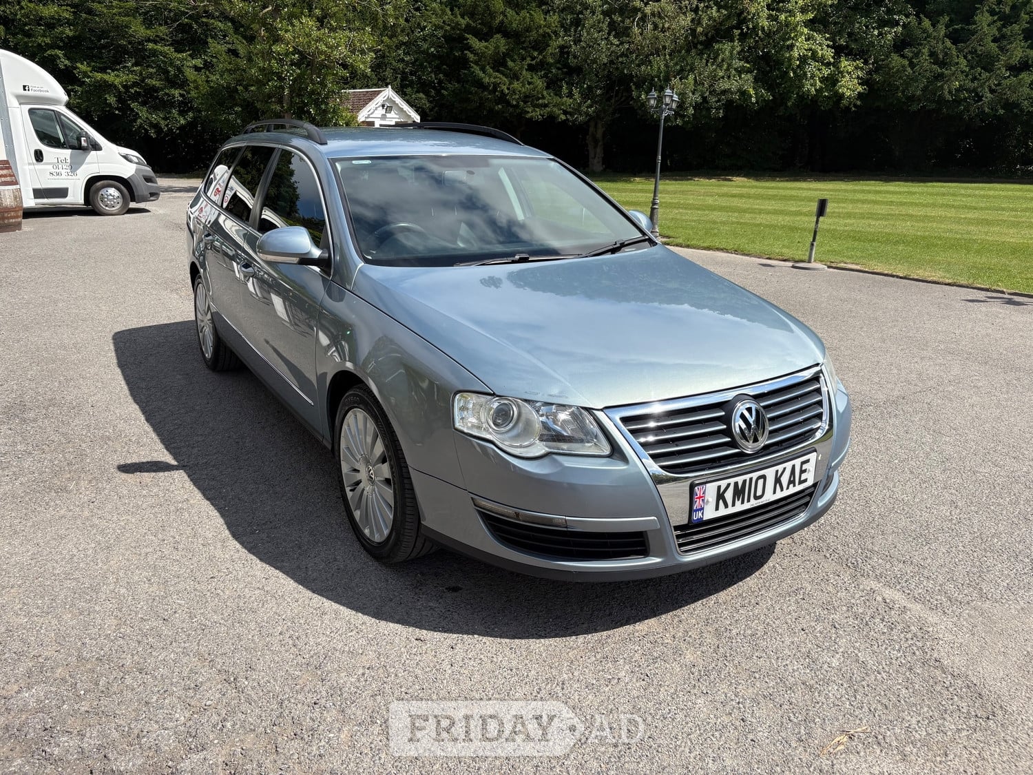 Volkswagen Passat 2010 - Cars