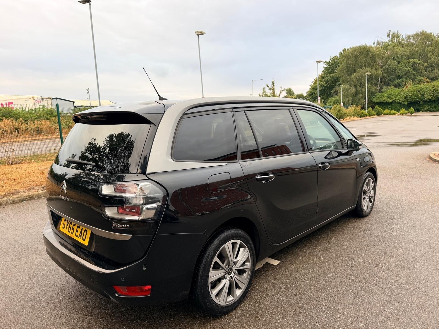 [ berth ]Citroen Grand C4 Picasso