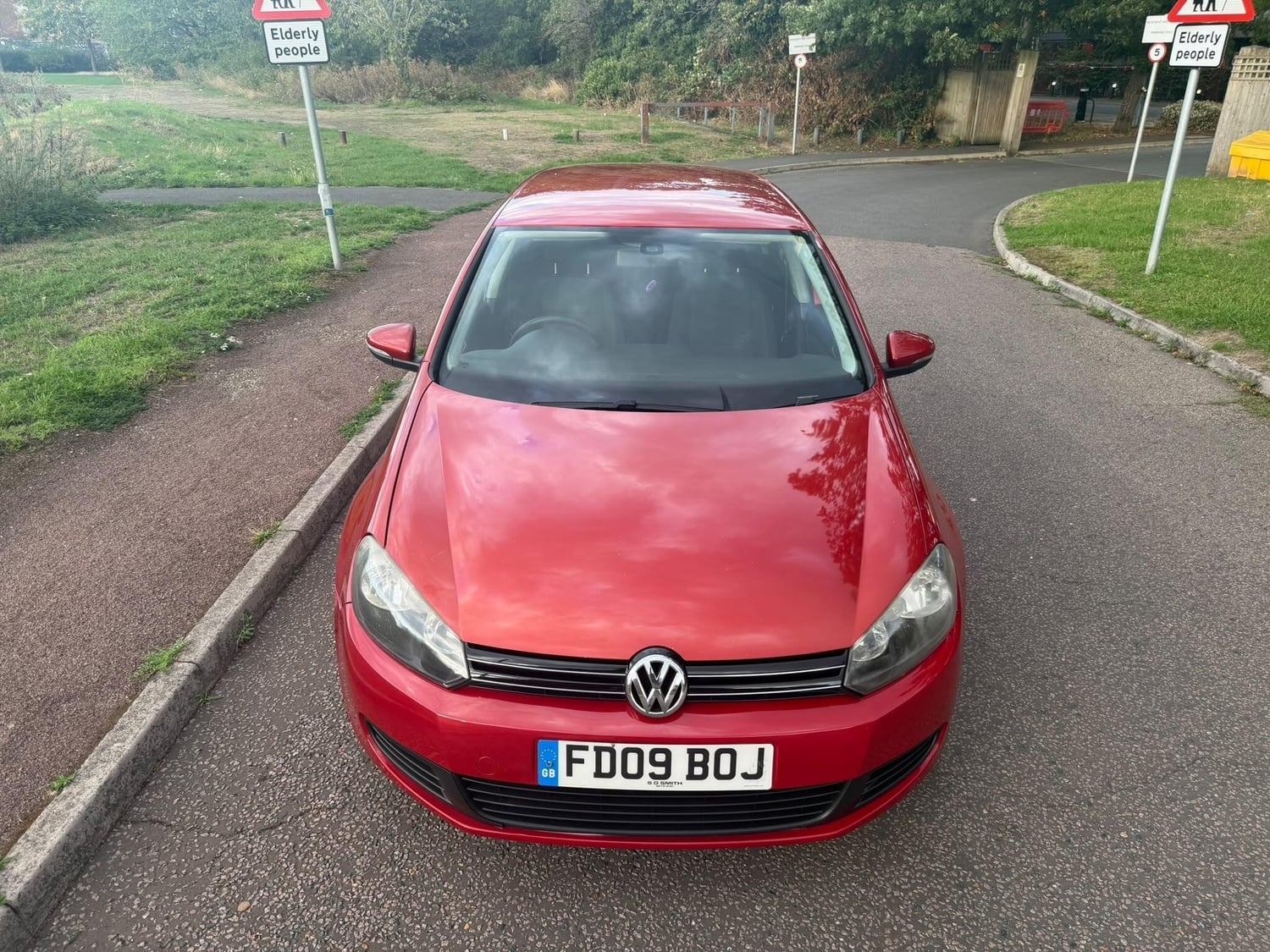 Volkswagen Golf 2009 - Cars in Hayes