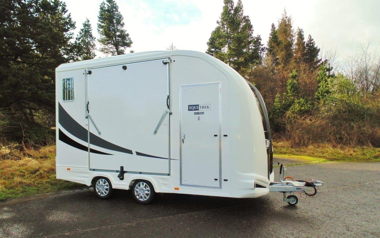 Equi-Trek Day-Treka   Horse Trailer - Trailers & Horseboxes